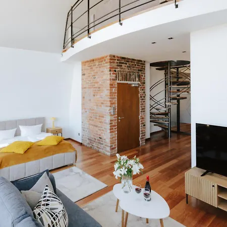 Boogie Penthouse Old Town Apartment *